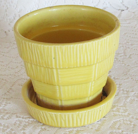 Vintage 40s McCoy Yellow Basket Weave Flower Pot Planter Free Shipping