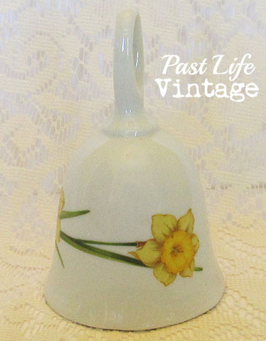 Daffodil Bone China Bell Toscany Collection Vintage 1970 Free US Shipping