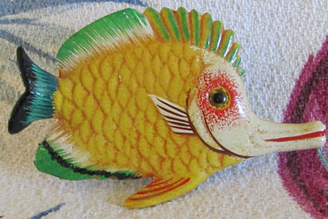 2 Large Tropical Fish Magnets Vintage 1980s Aquatic Beach Collectibles